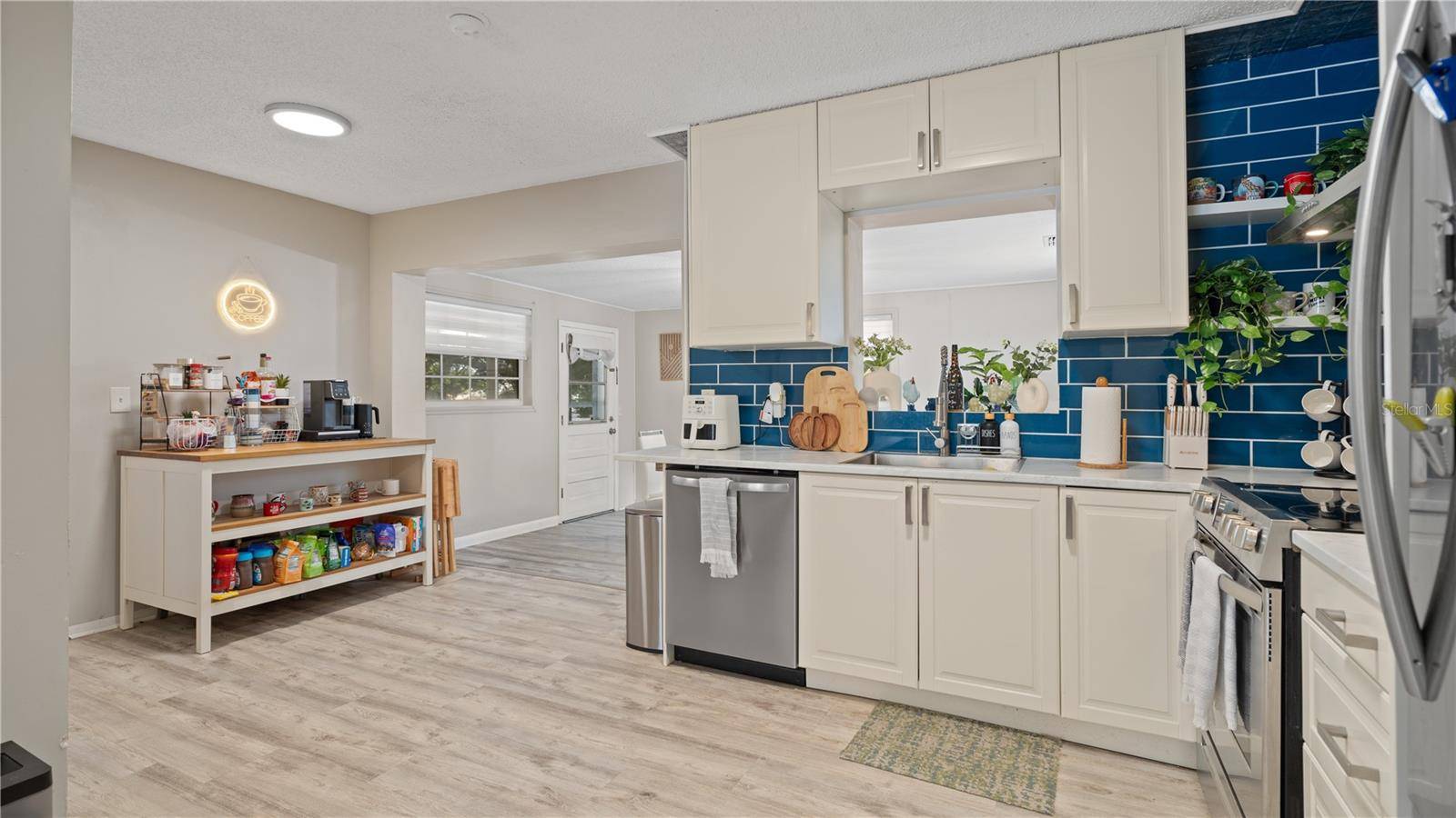 1124 W DESOTO ST, Clermont, FL 34711