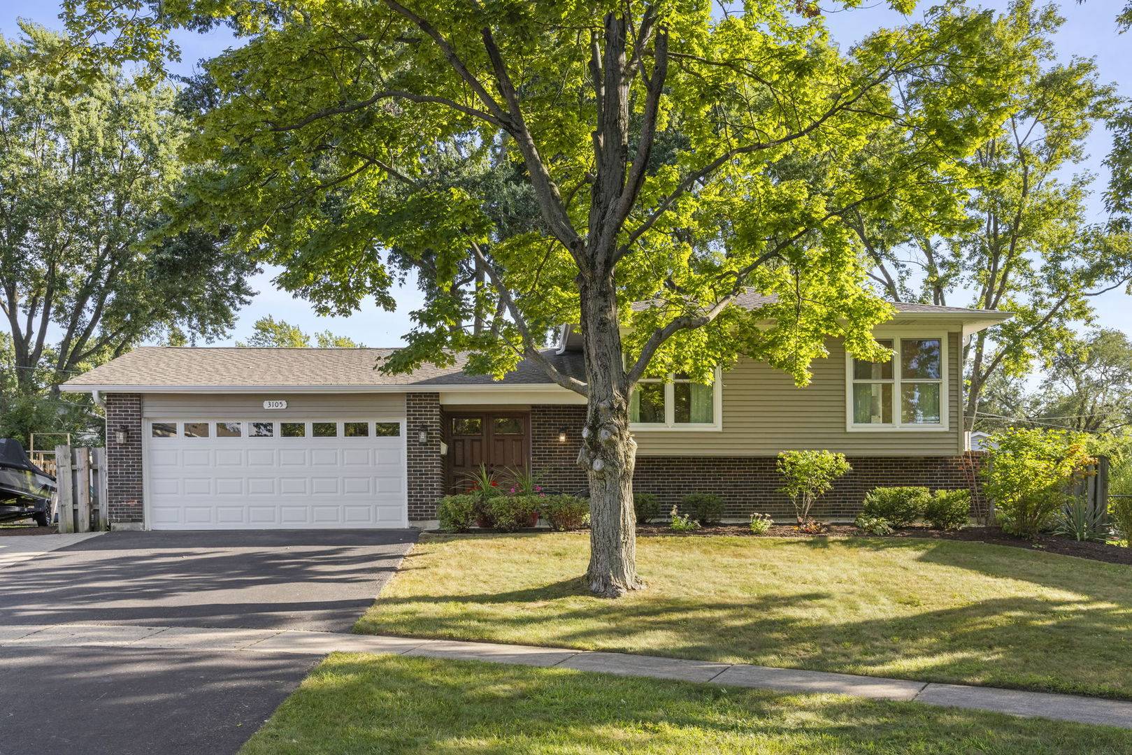 3105 Andrea CT, Woodridge, IL 60517
