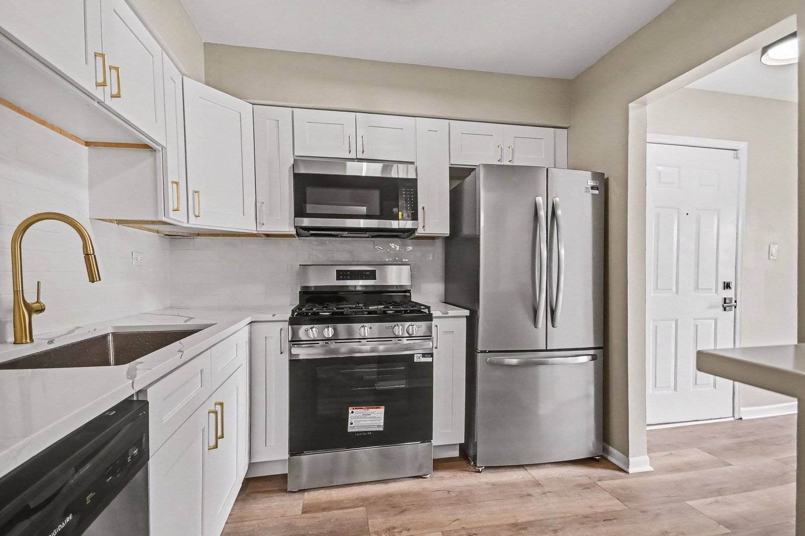 17975 Amherst CT #203, Country Club Hills, IL 60478