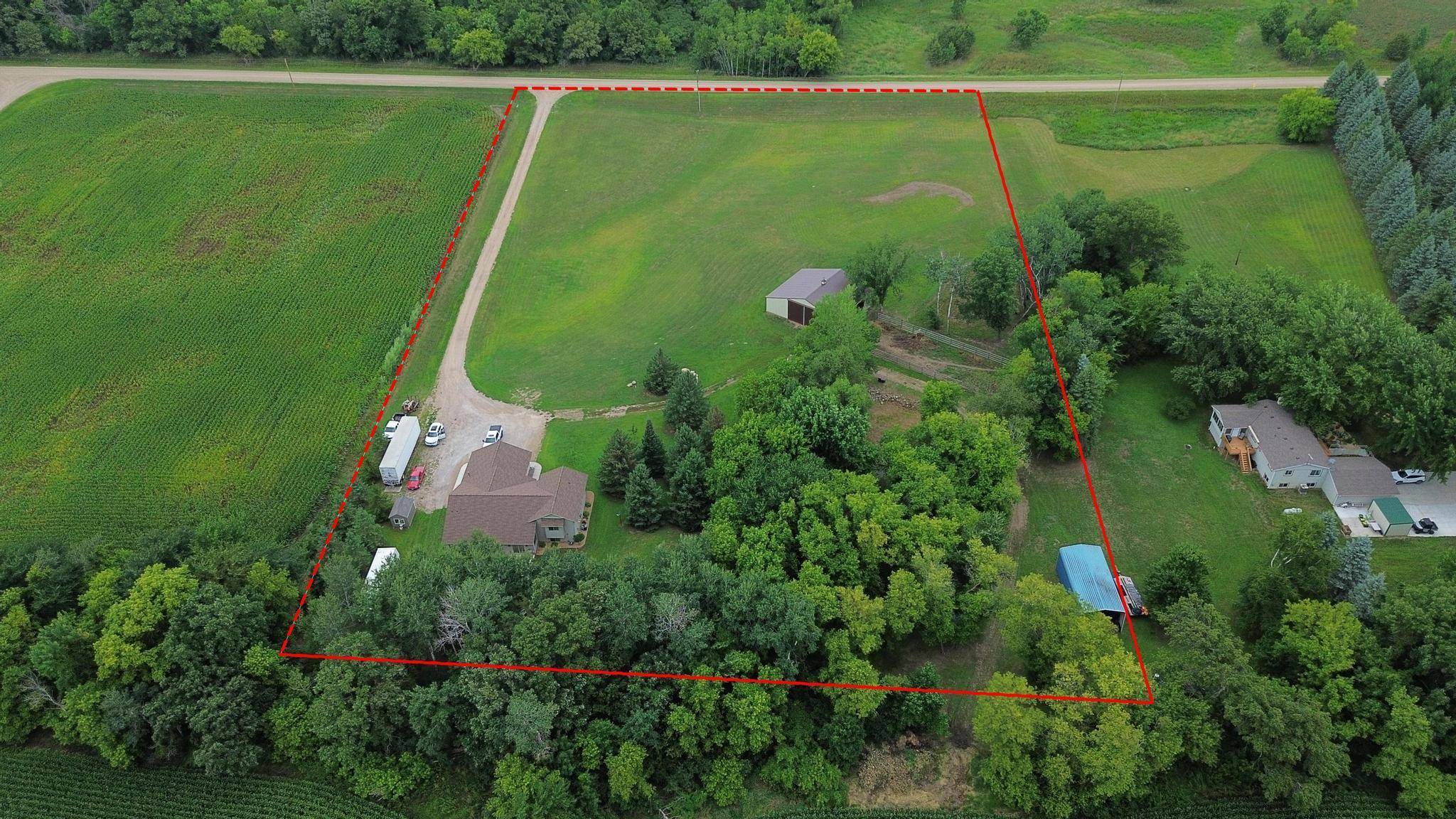 567 135th ST NW, Monticello, MN 55362