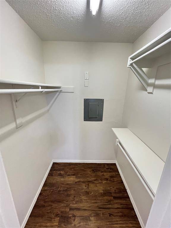 9520 Royal Lane #322, Dallas, TX 75243