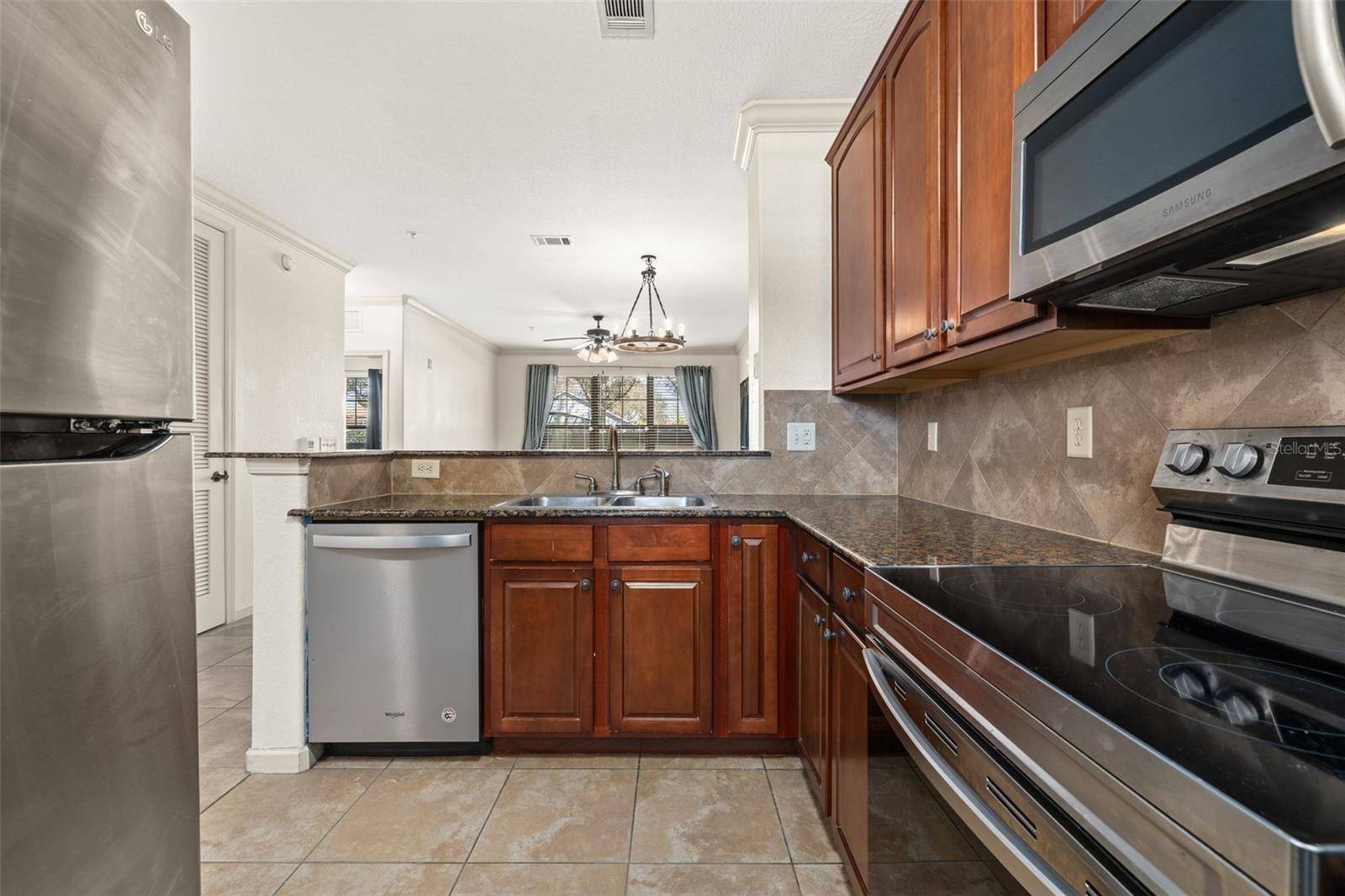 901 CHARO Pkwy #716, Davenport, FL 33897