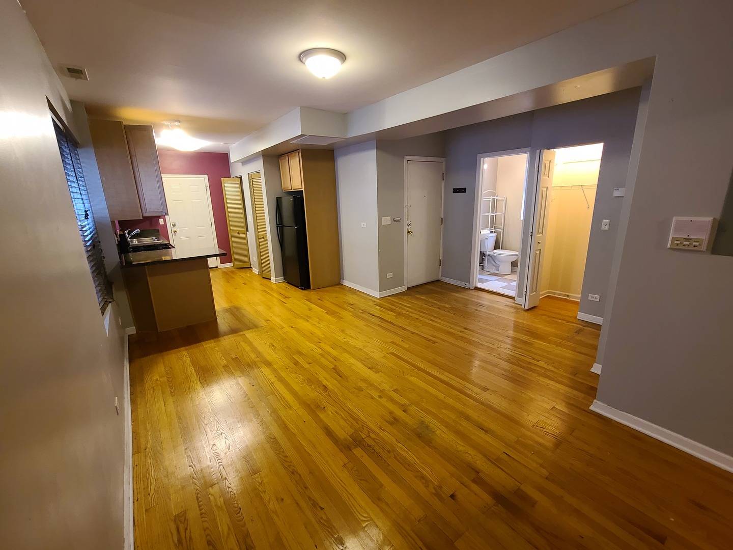 2318 W ROSEMONT AVE #2, Chicago, IL 60659