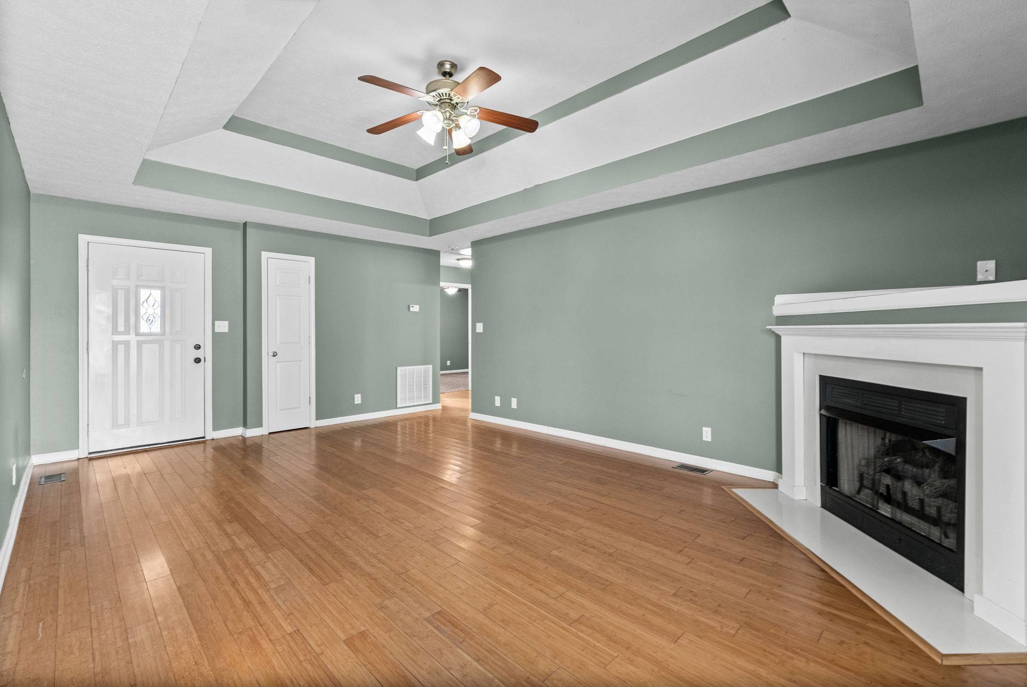 1020 Cindy Jo Ct, Clarksville, TN 37040