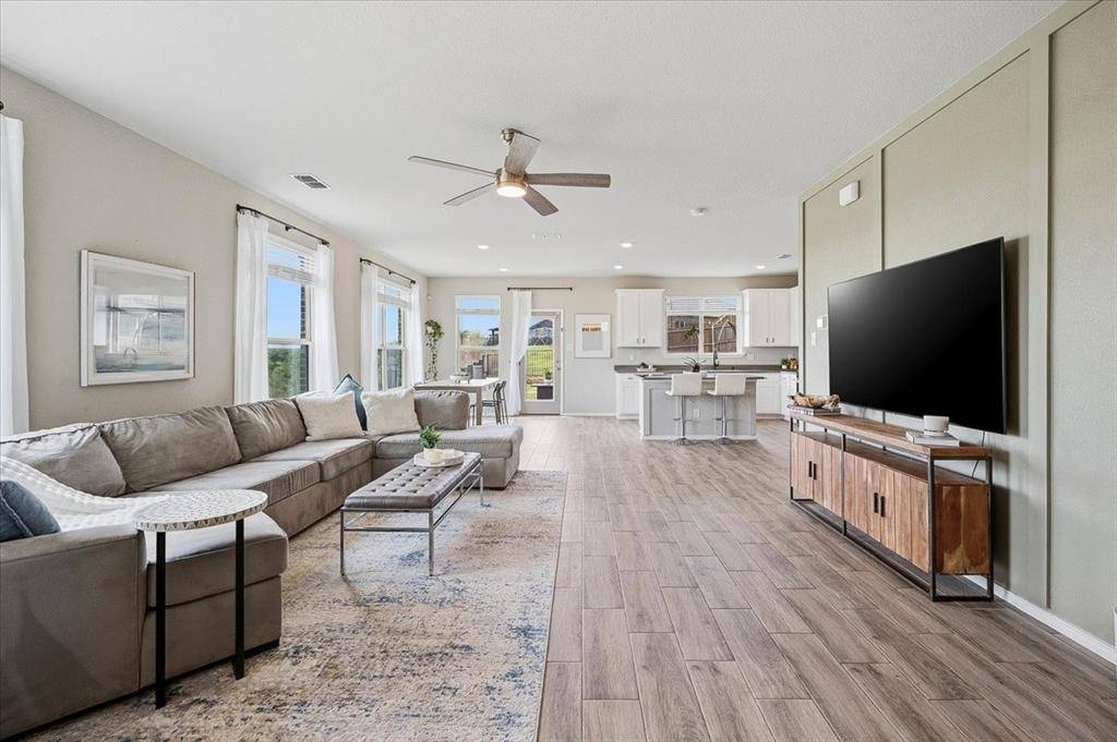 10905 Golden Barrel Court, Fort Worth, TX 76108