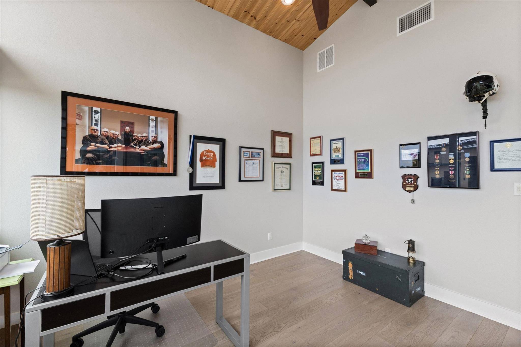 206 Waters View CT, Dripping Springs, TX 78620