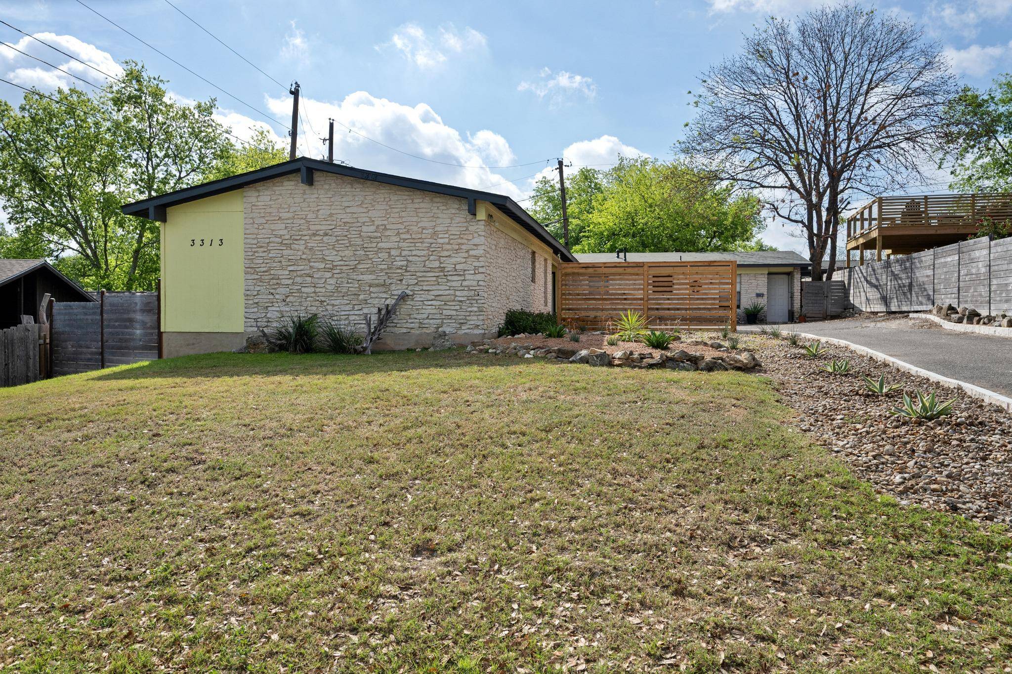 3313 S Oak DR, Austin, TX 78704
