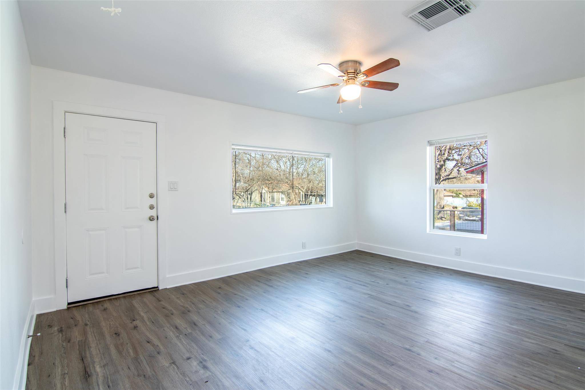 3203 E 16th ST, Austin, TX 78721