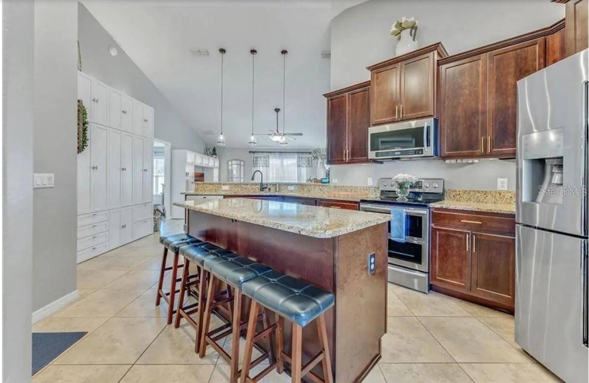1860 BIG BUCK DR, St Cloud, FL 34772