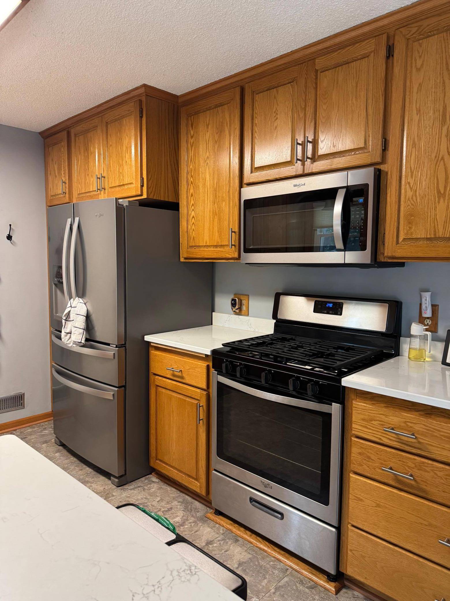 10557 104th PL N, Maple Grove, MN 55369