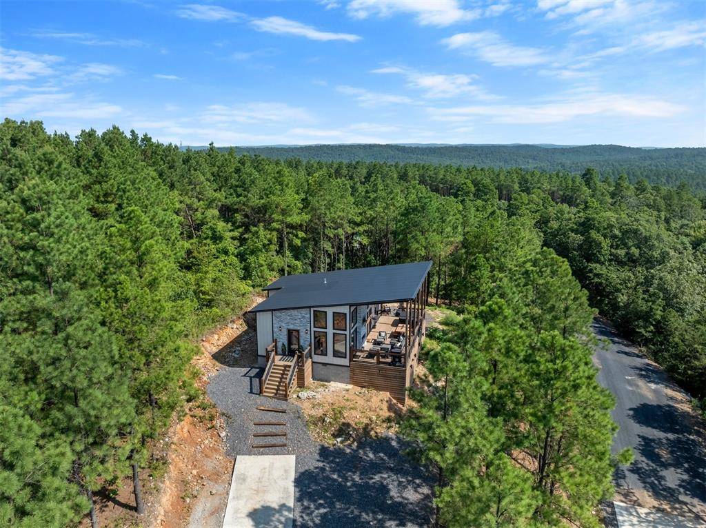 88 Virginia Pine PL, Broken Bow, OK 74728