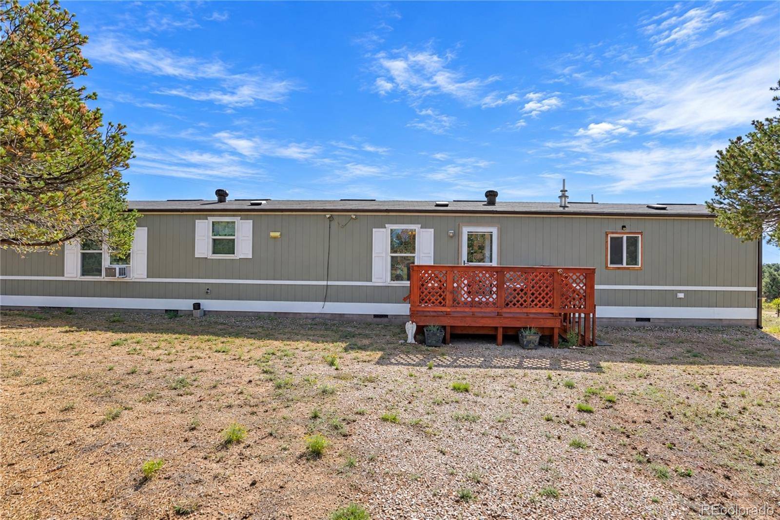 2592 Comanche DR, Walsenburg, CO 81089
