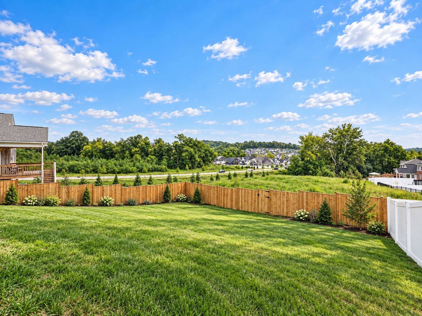 582 Gingerwood Ln, Hendersonville, TN 37075