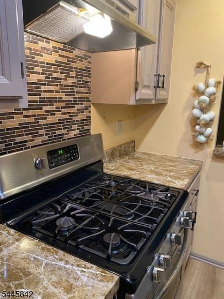 131 Irving Pl, Bernards Twp., NJ 07920