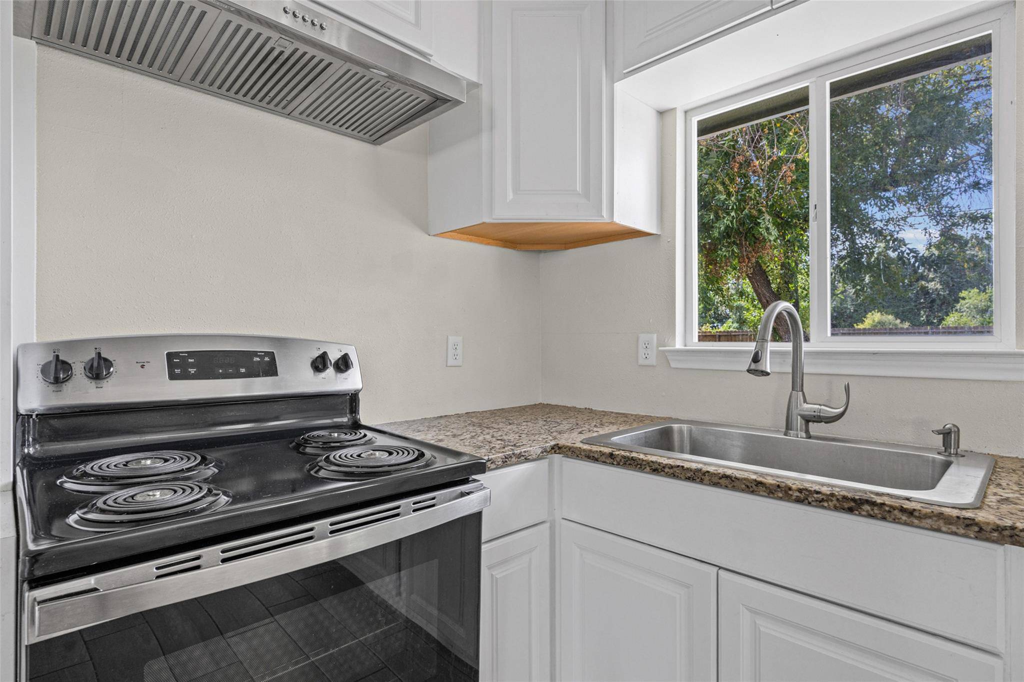 1531 Lahn Rd RD, New Braunfels, TX 78130