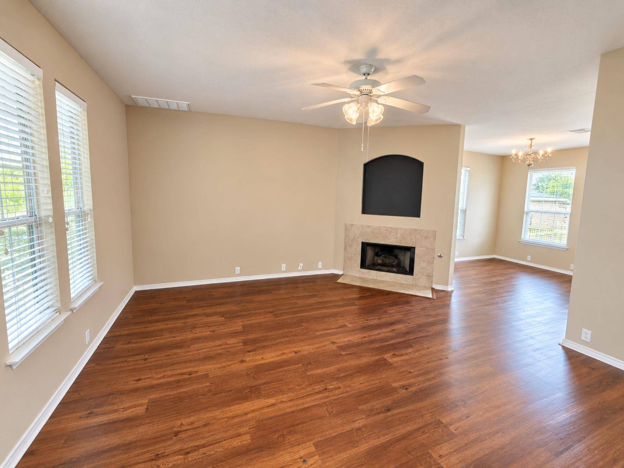 5679 Fergus RD #B, Kyle, TX 78640