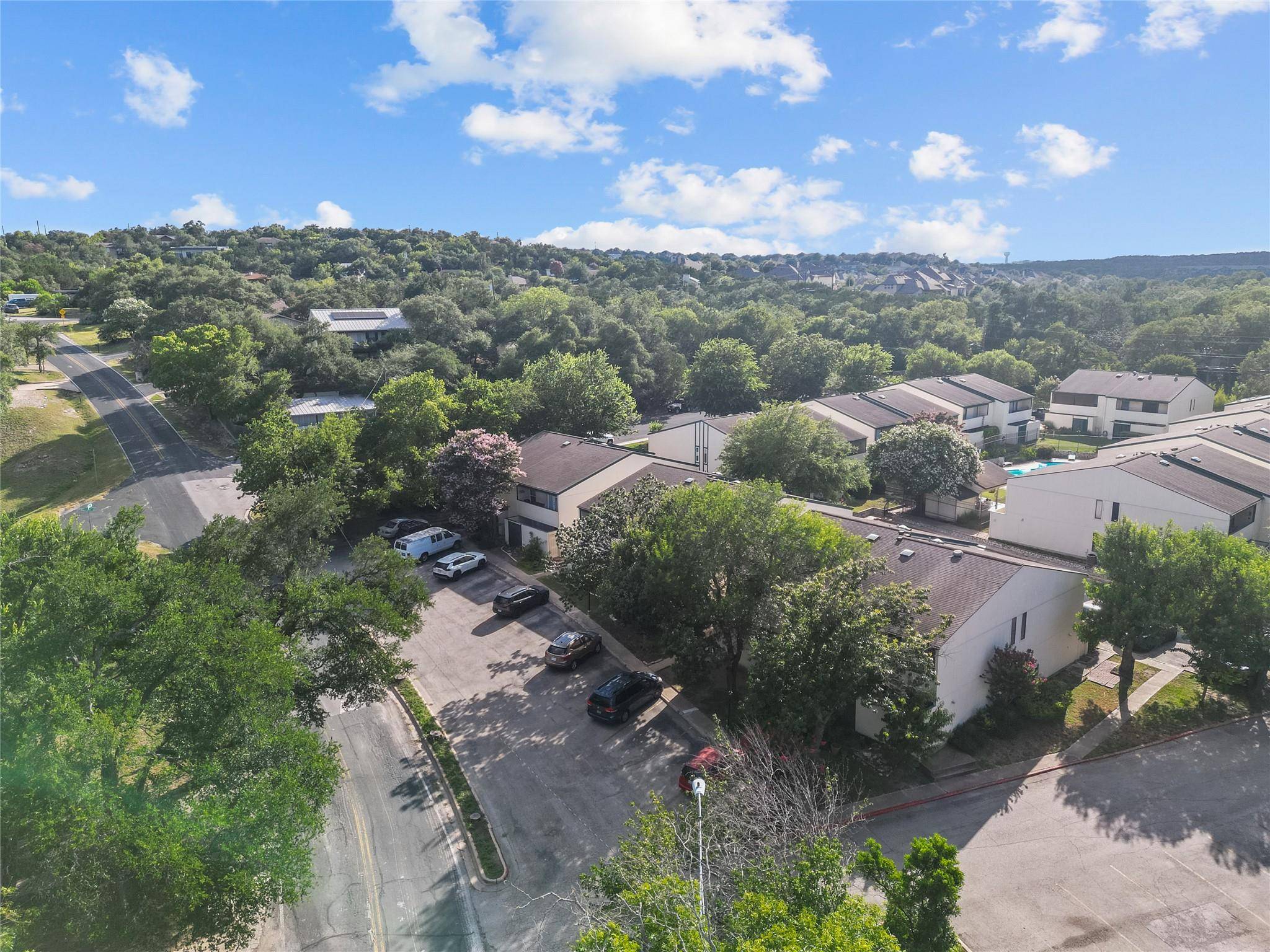 6718 Silvermine DR #302, Austin, TX 78736