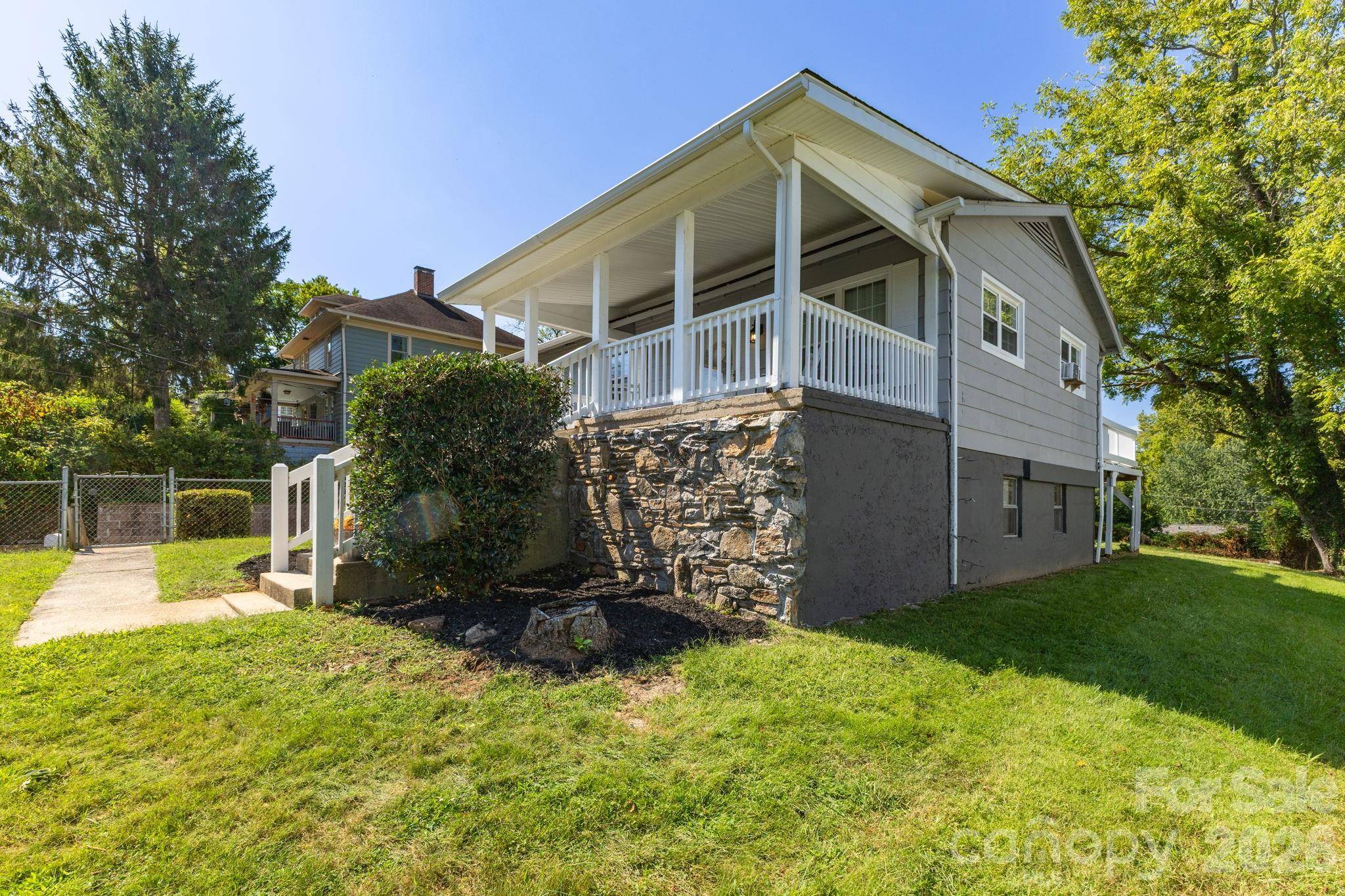 55 Congress ST, Asheville, NC 28801