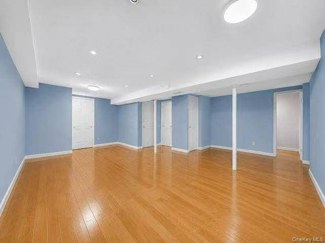 245th 61st ave #front family, Little Neck, NY 11362
