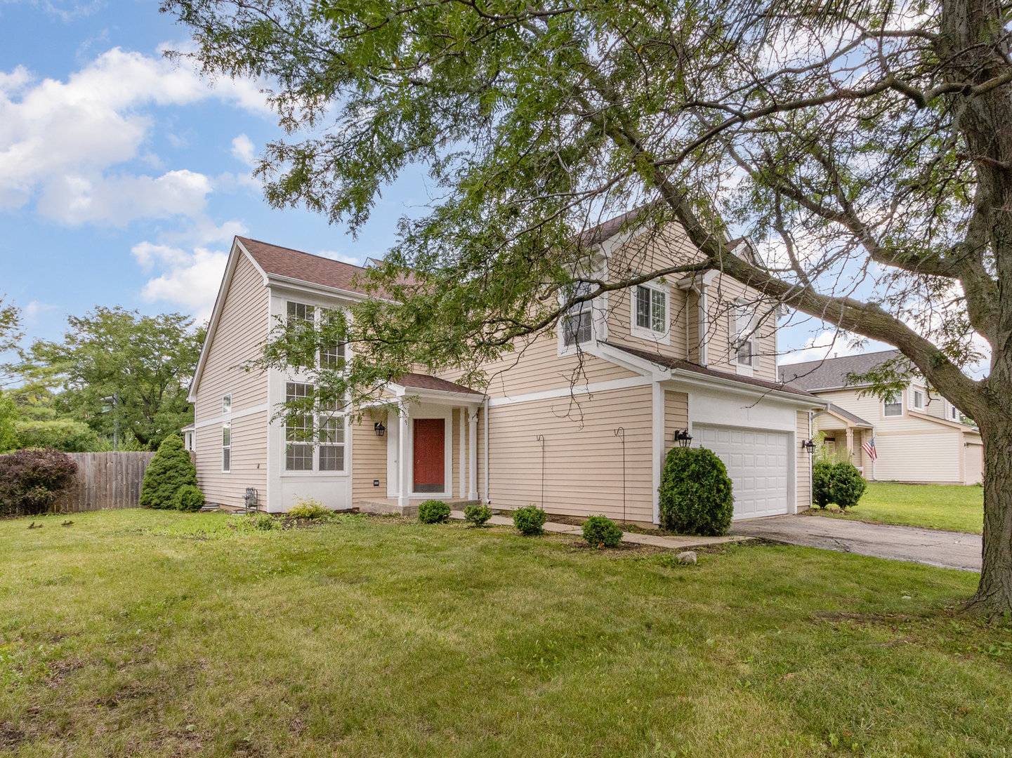 11 Lindsey CT, Bolingbrook, IL 60440