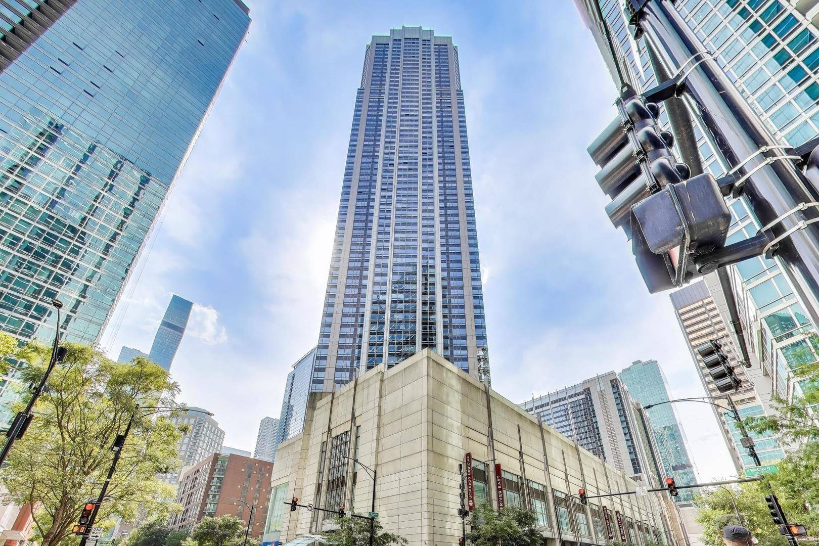512 N MCCLURG CT #3712, Chicago, IL 60611