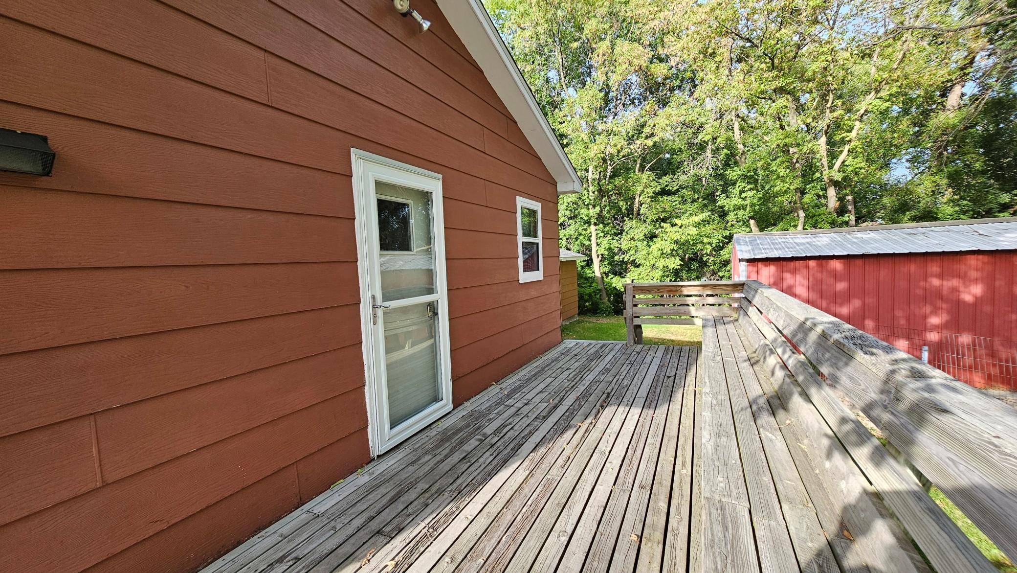 103 2nd AVE S, Dent, MN 56528