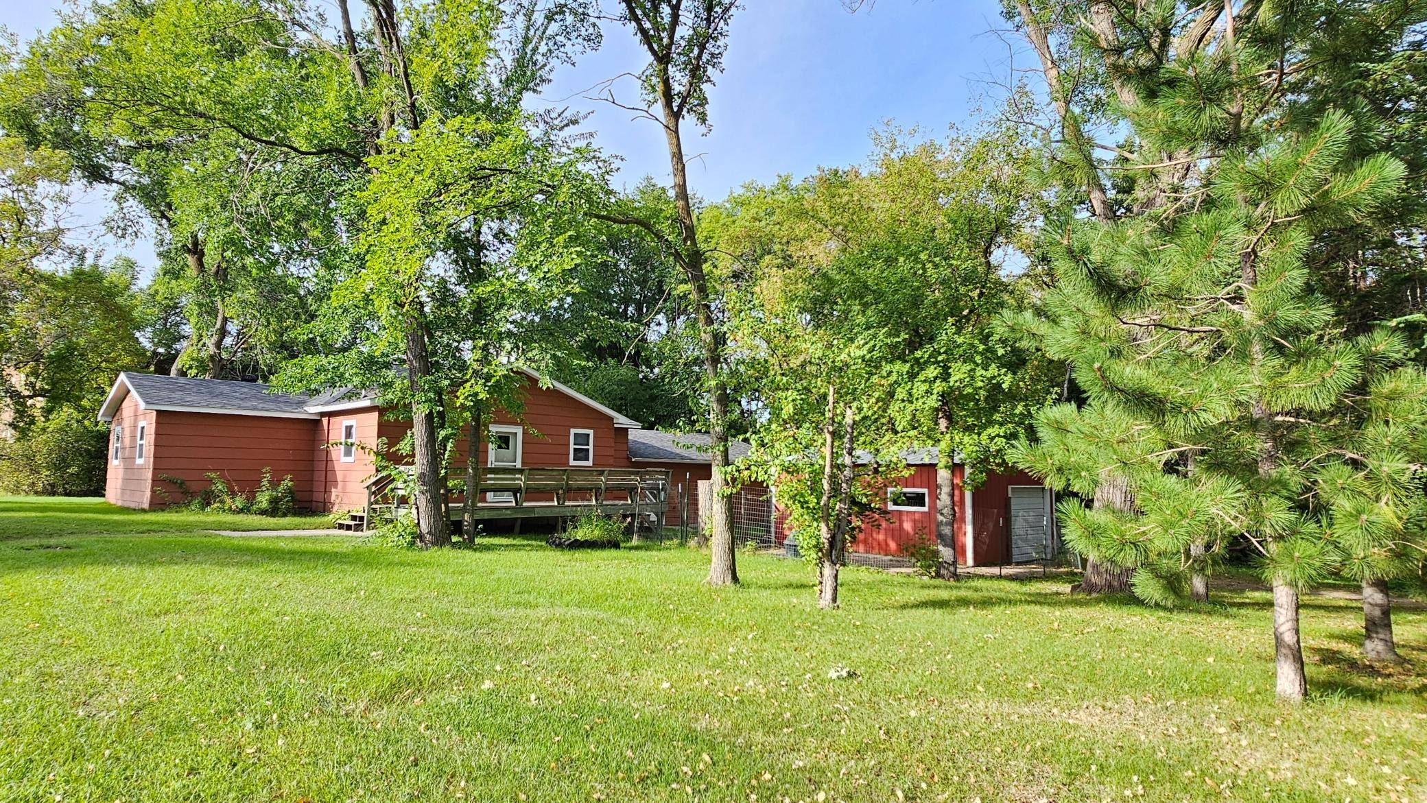 103 2nd AVE S, Dent, MN 56528