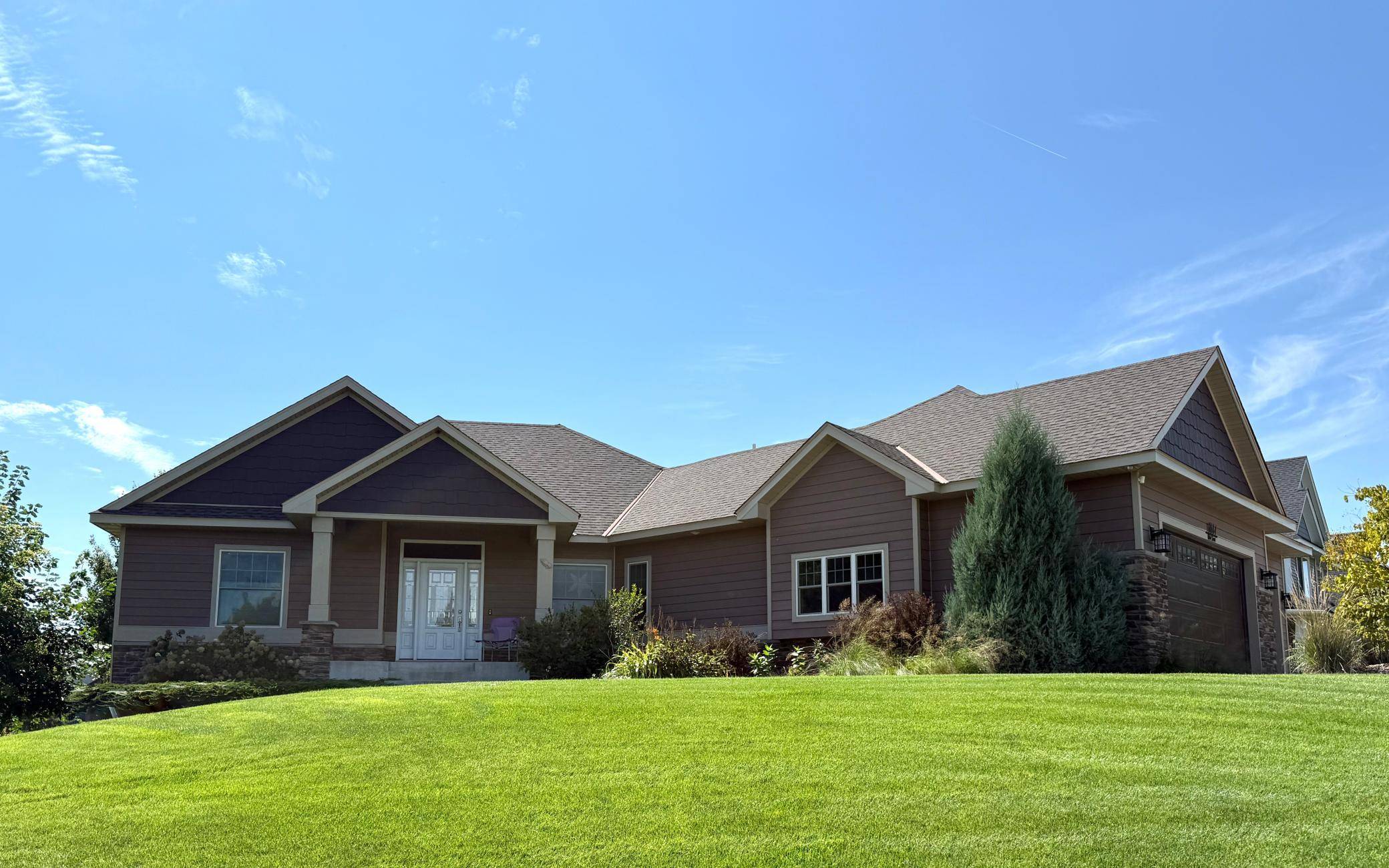 1614 Quie LN, Northfield, MN 55057