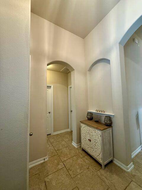 637 Palmilla ST, Leander, TX 78641