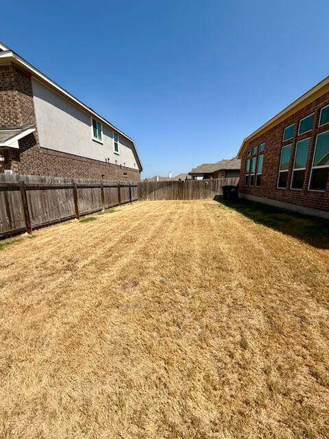 637 Palmilla ST, Leander, TX 78641