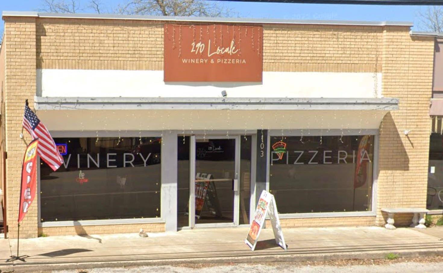 103 N Nugent Ave, Johnson City, TX 78636