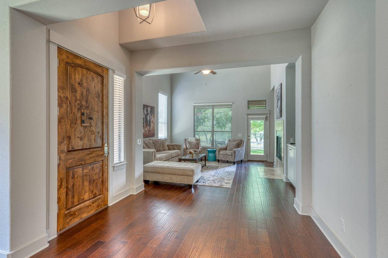 116 Tuscan DR, Horseshoe Bay, TX 78657
