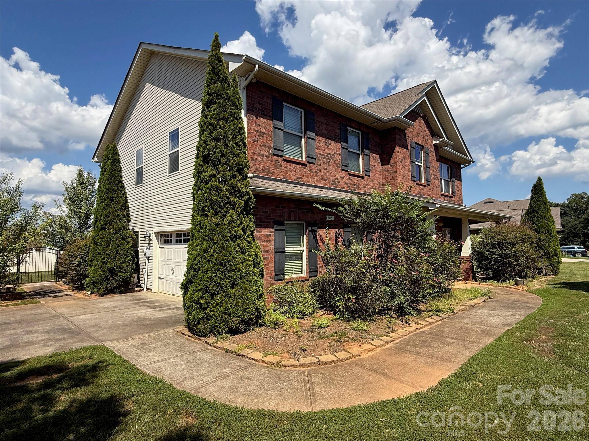 105 Jobe DR, Statesville, NC 28677