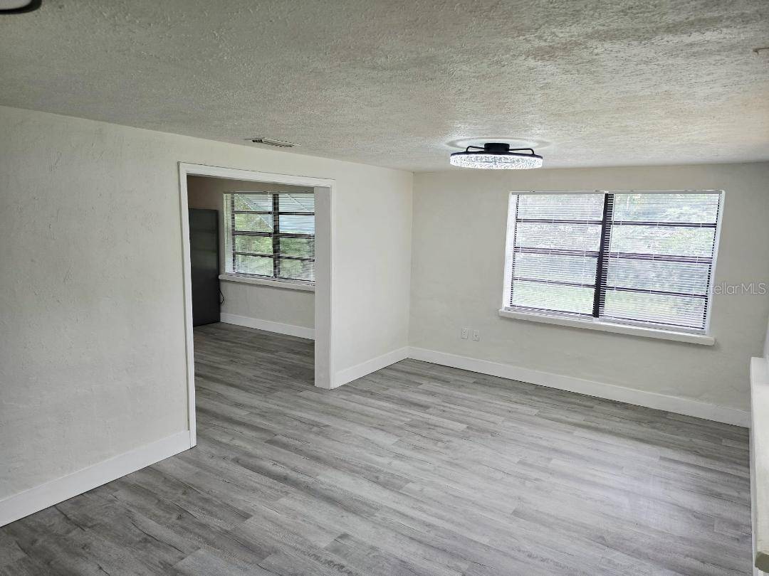234 E LADY LAKE BLVD, Lady Lake, FL 32159