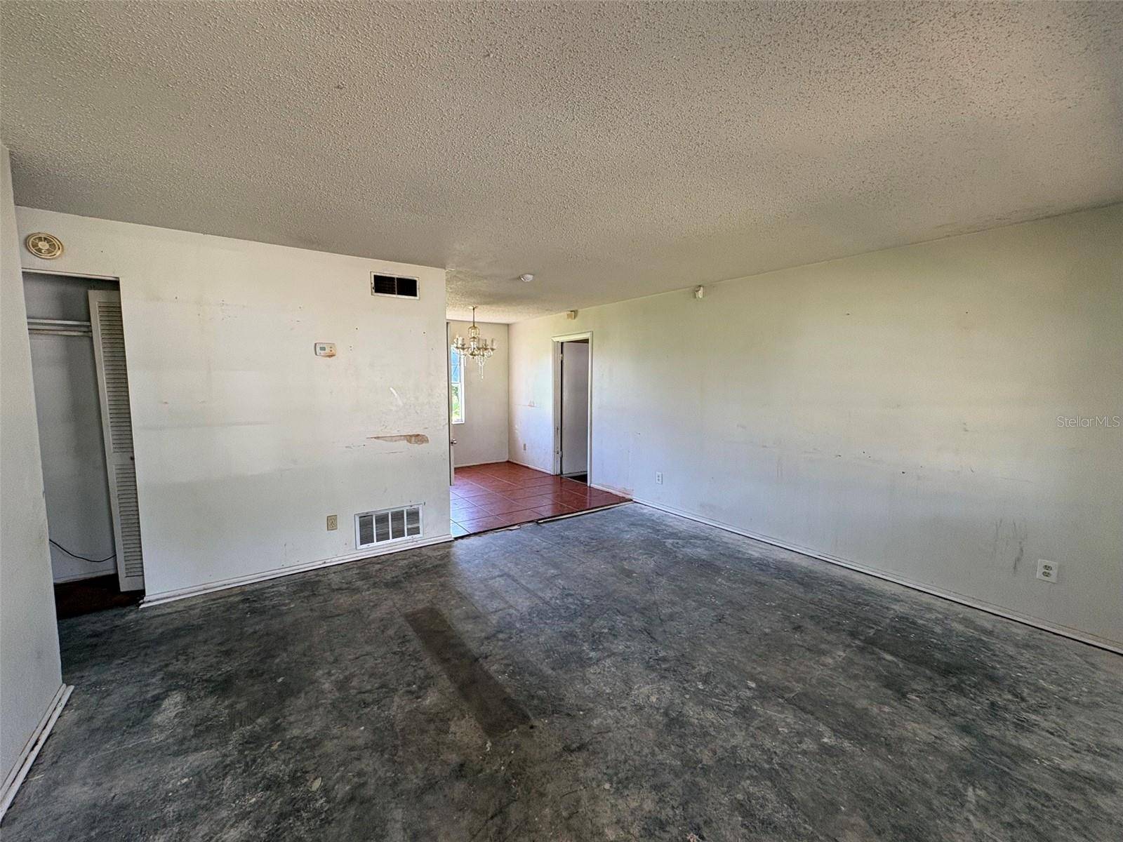 1114 CAREFREE COVE DR, Winter Haven, FL 33881