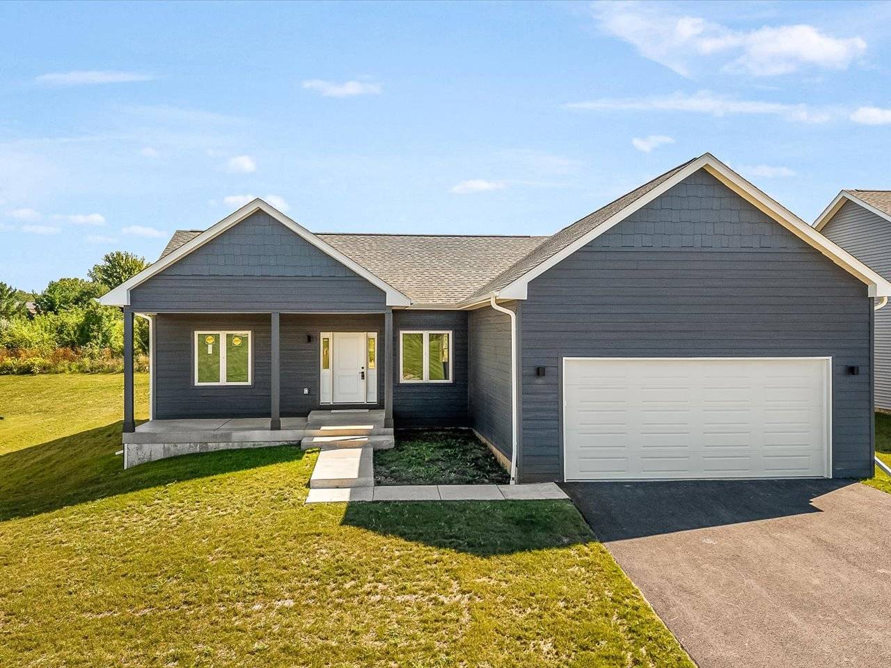 8531 Blue River RD, Rockford, IL 61107