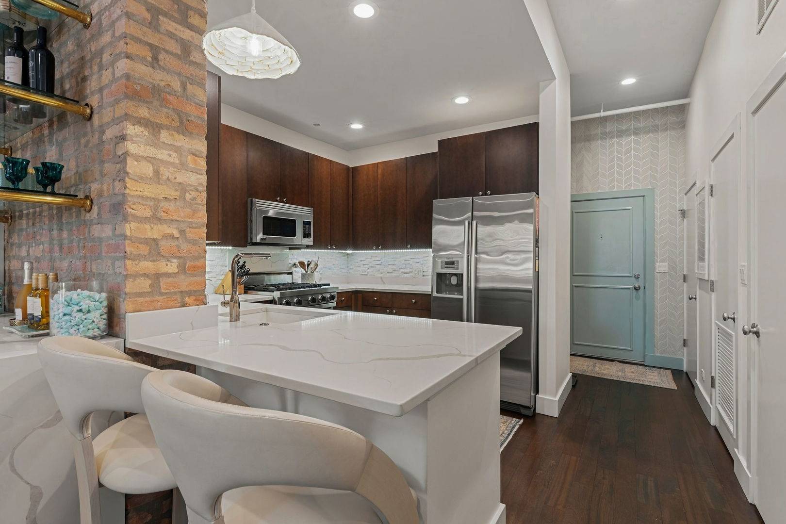 3133 N Lakewood AVE #2F, Chicago, IL 60657