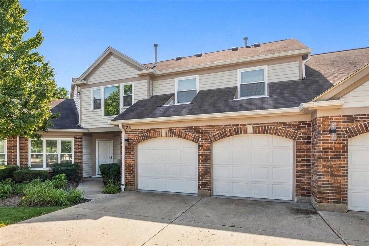 23 Willow Pkwy, Buffalo Grove, IL 60089