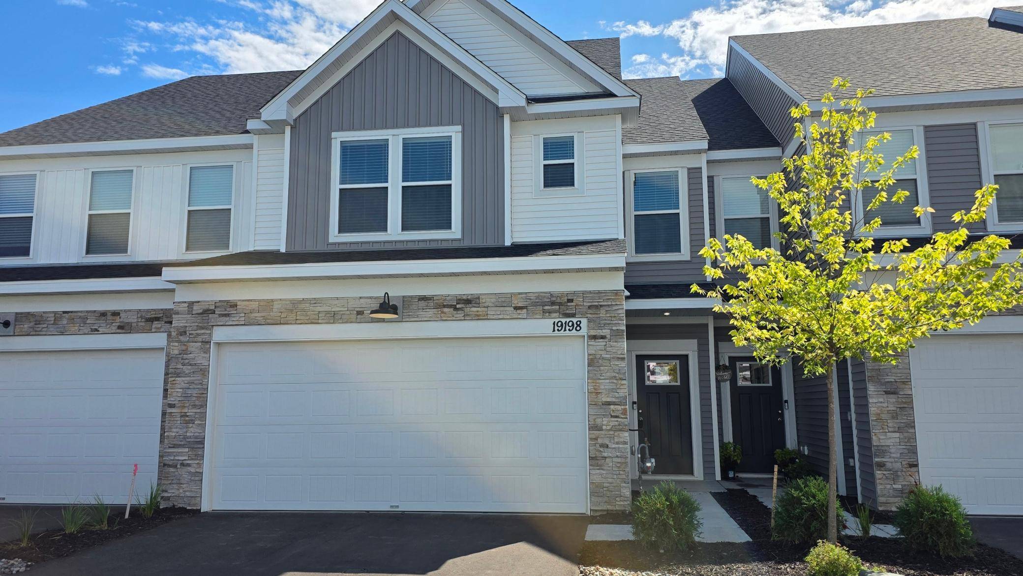 19198 Goldenrod TRL, Corcoran, MN 55374