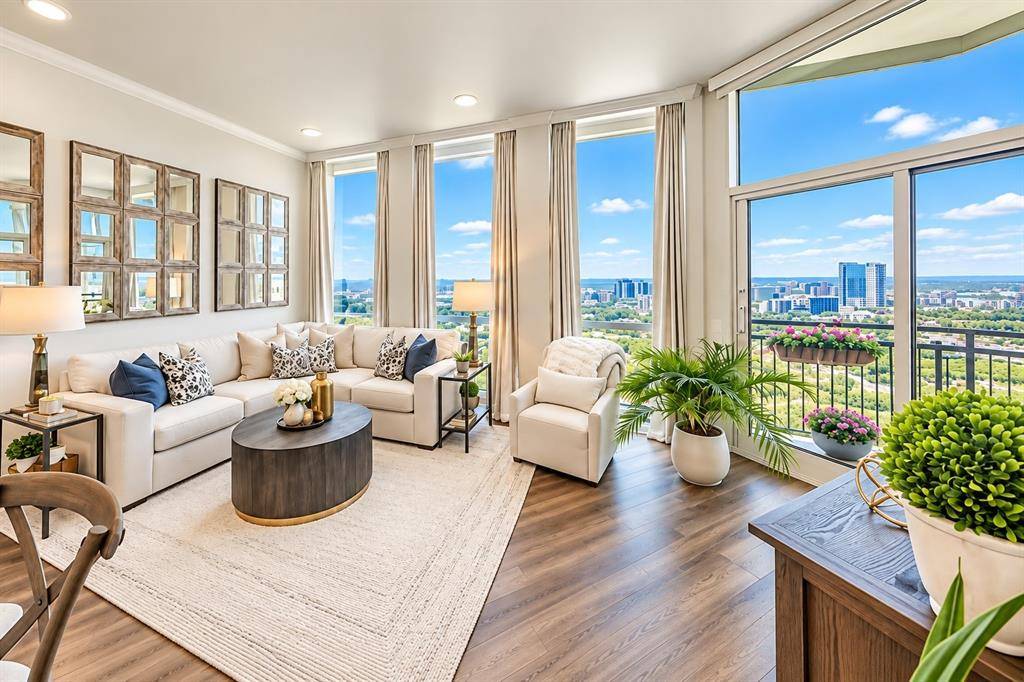 500 Throckmorton Street #1406, Fort Worth, TX 76102