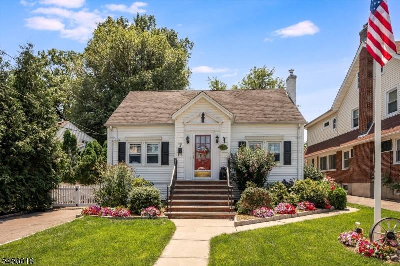 321 Terhune Ave, Passaic City, NJ 07055