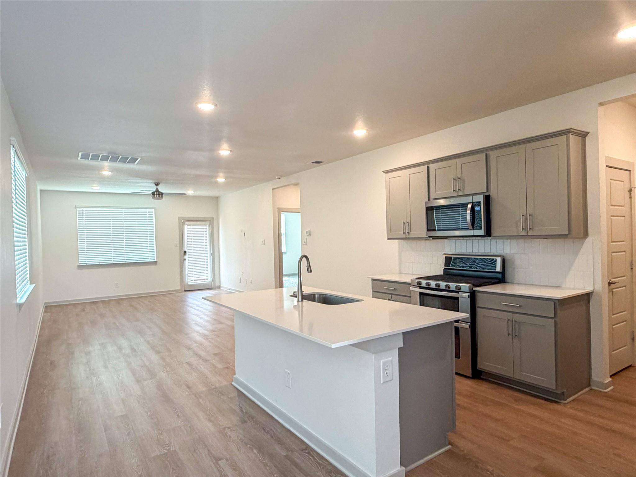 515 Millbrook BLVD, San Marcos, TX 78666