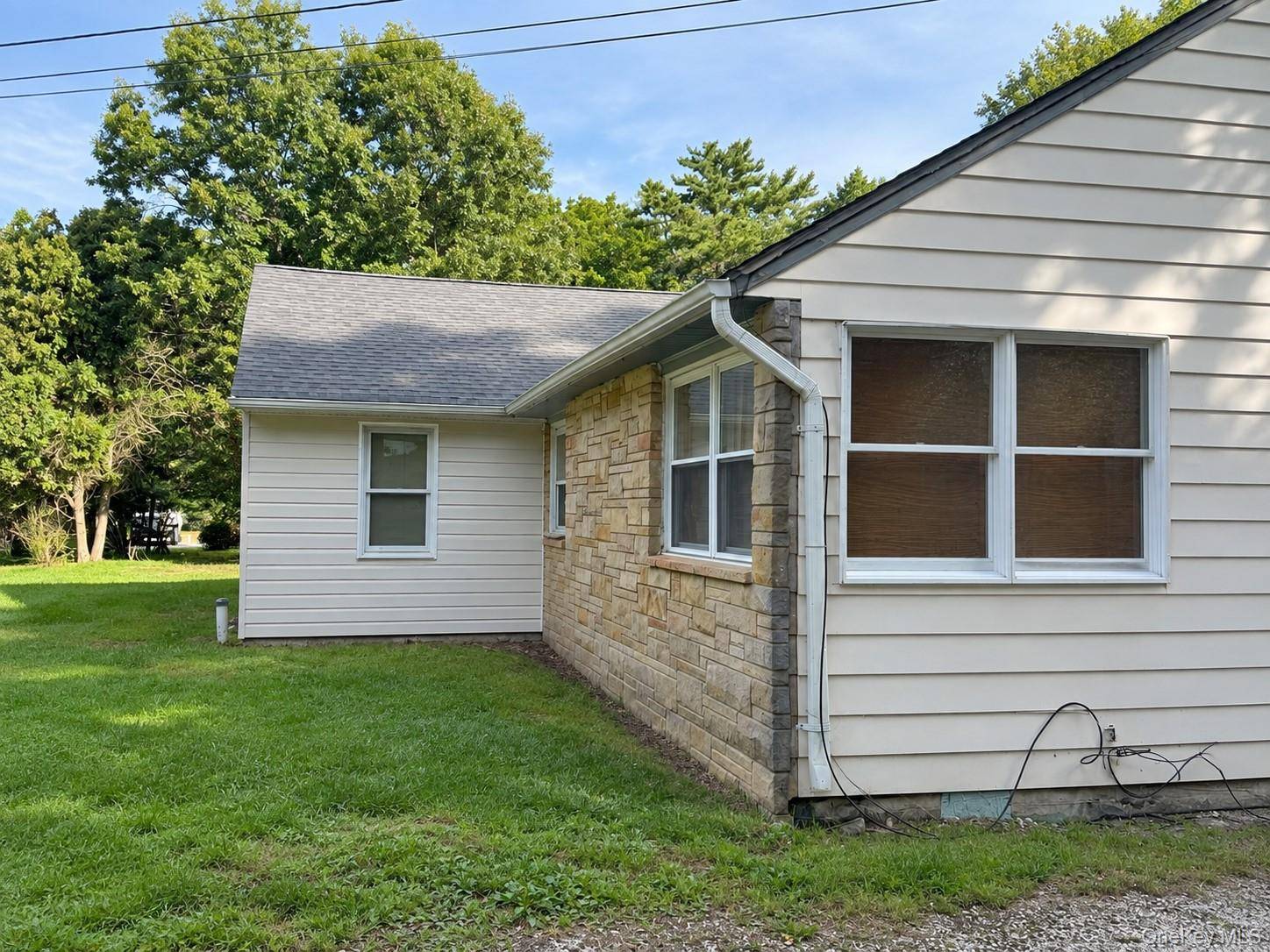 715 E Hampton Sag Harbor Turnpike, Sag Harbor, NY 11963