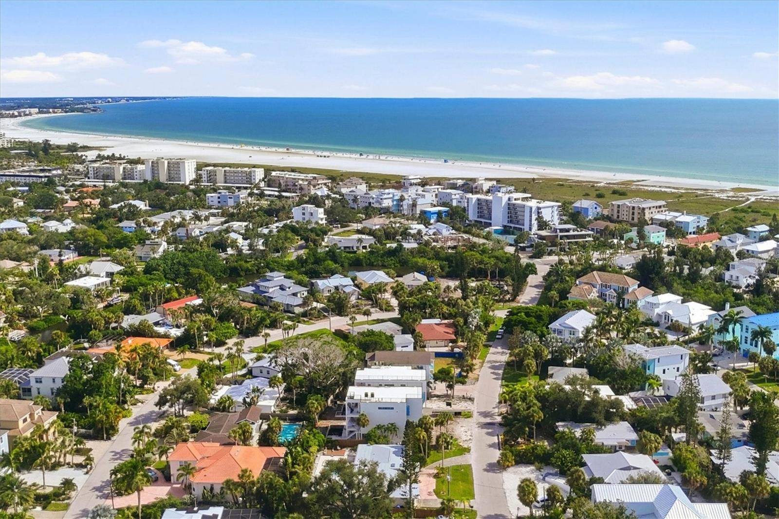 5375 CALLE FLORIDA, Sarasota, FL 34242