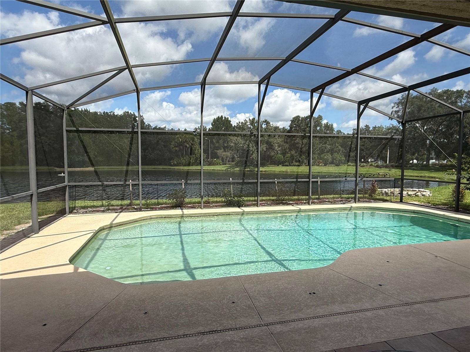 646 CEDAR FOREST CIR, Orlando, FL 32828