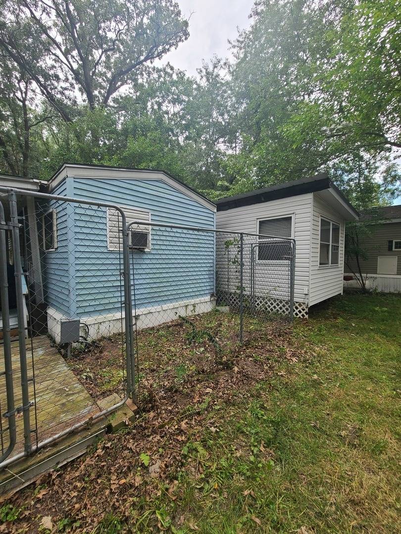 17/282 Woodhaven, Sublette, IL 61367