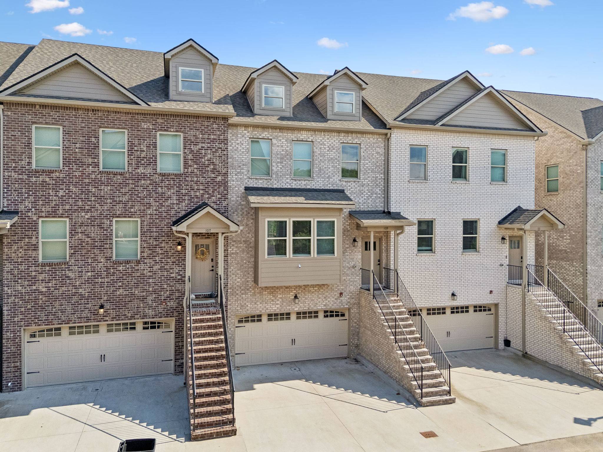 109 Charlotte Everly Cir, Hendersonville, TN 37075