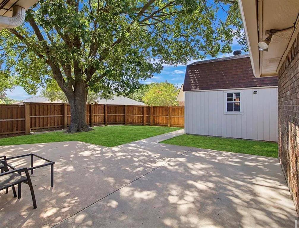 2701 Beau Drive, Mesquite, TX 75181