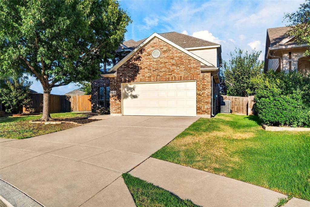 10834 Axton Court, Fort Worth, TX 76052