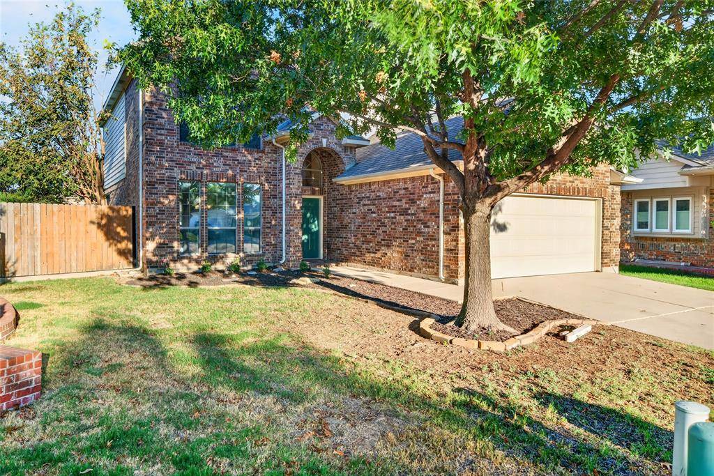 10834 Axton Court, Fort Worth, TX 76052